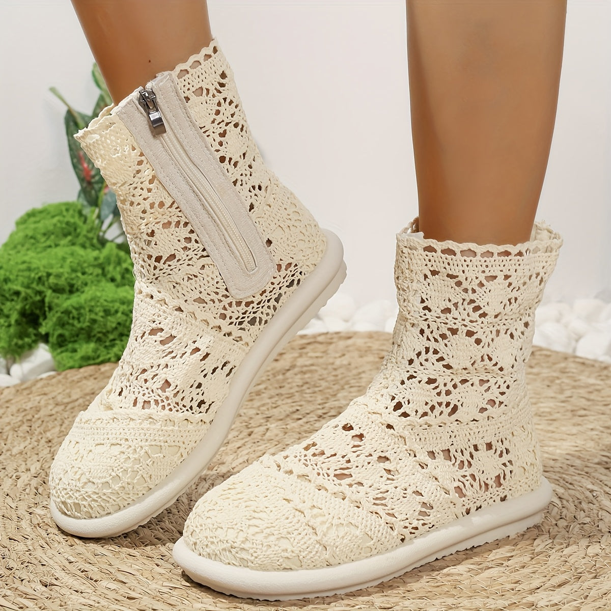 Women'S Elegant Lace-Up Ankle Boots - Breathable Crochet Design, Flat Heel, Zipper Closure, Closed Toe, Summer Fashion Boots for Casual & Formal Outfits, Versatile Footwear, Decorative Lace Detailing