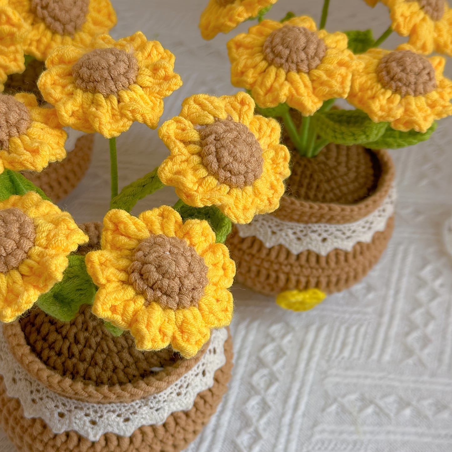 Handmade Sunflower Bouquet - Perfect for Wedding、Teacher Appreciation、Graduation Ceremony、Mother's Day and Valentine's Day Gifts - Charming Home and Room Decor,Freestanding Fabric Flower Arrangement,No Electricity Required,No Feather,Christmas、Thanksgivin