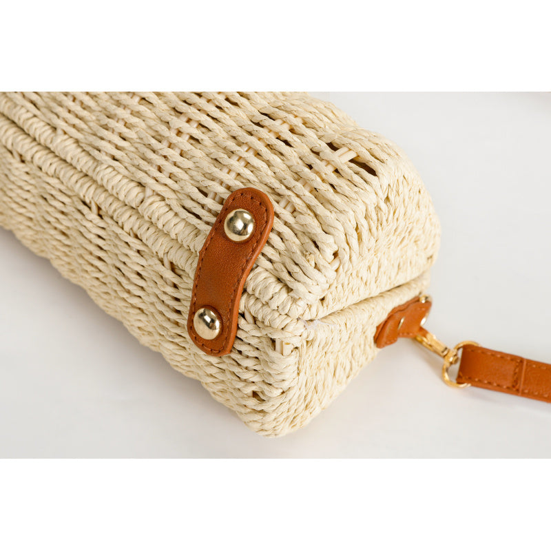 Hand-Woven Tote Natural Straw Shoulder Bag Brown Leather Flip Metal Buckle Portable Crossbody Dual-Use Non-Slip Foot Design