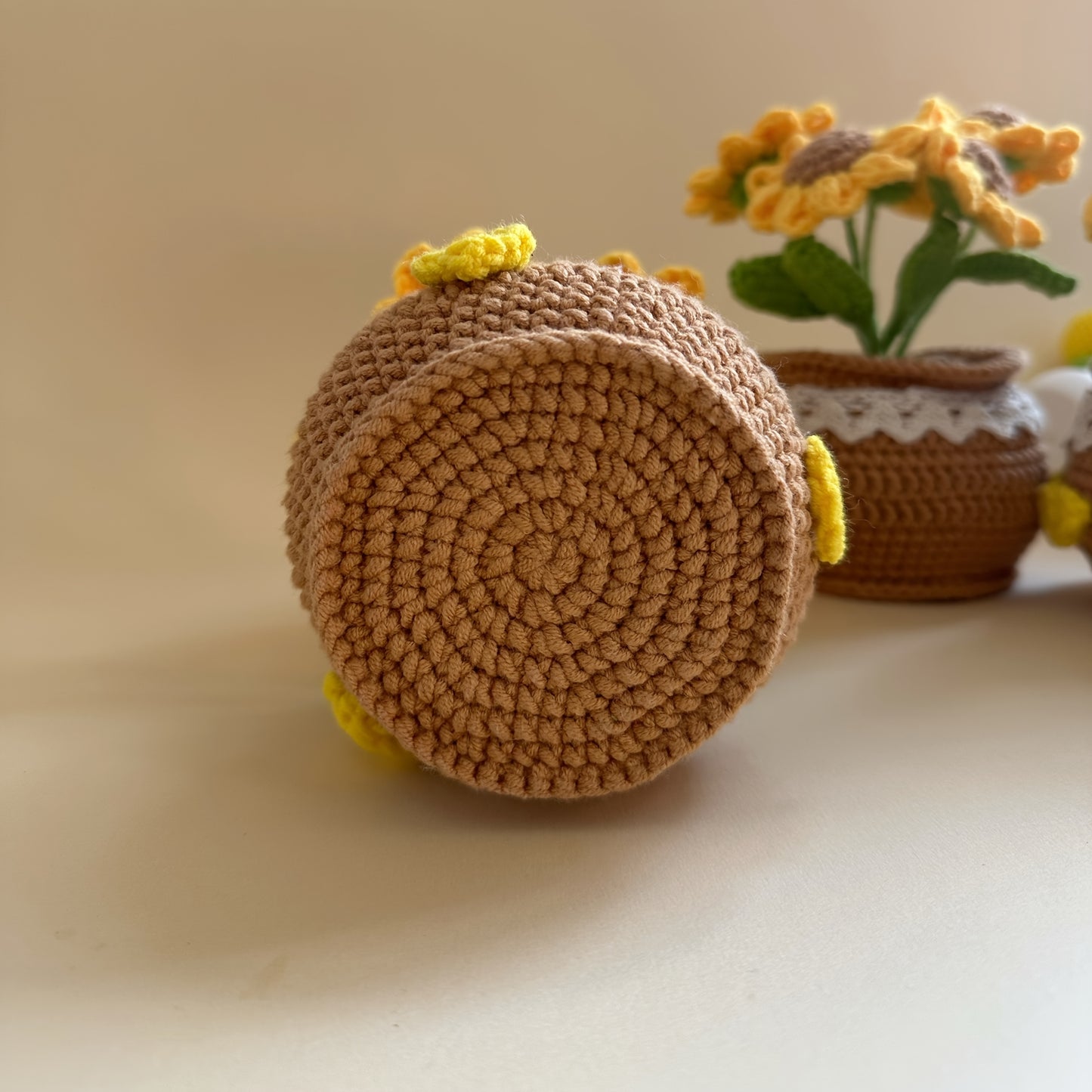 Handmade Sunflower Bouquet - Perfect for Wedding、Teacher Appreciation、Graduation Ceremony、Mother's Day and Valentine's Day Gifts - Charming Home and Room Decor,Freestanding Fabric Flower Arrangement,No Electricity Required,No Feather,Christmas、Thanksgivin
