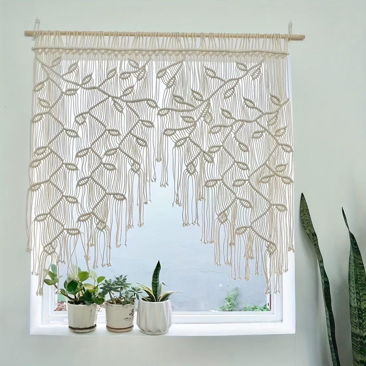 Handmade bohemian Leaf Pattern Tassel Tapestry - Large Size White and Beige Textured Wall Decoration,Suitable for Living Room、Bedroom、Office decorations,No Electricity Required Modern Home Art,Enhance the Aesthetic Appeal of the Room,Natural Style Handicr