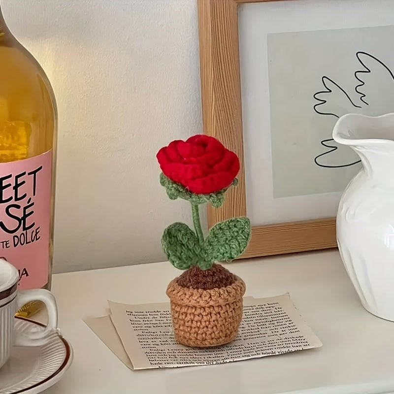 1PC Handmade Crochet Mini Potted Rose Tulip Office Decoration Yarn