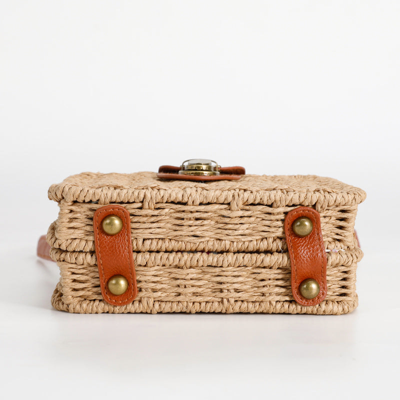 Vintage Mori Style Beige Woven Square Handbag Brown Leather Flip Metal Buckle Lock Commute Leisure Dual-Use Tote Bag