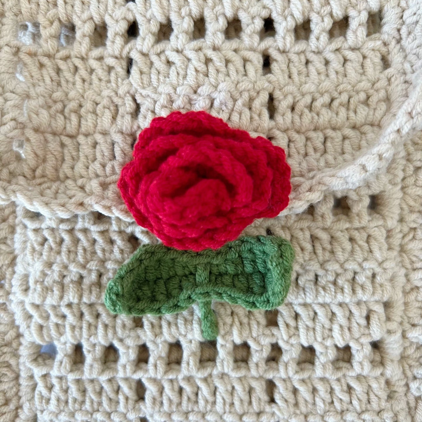 Hand-woven Flower Ladies' Phone Bag 3D Rose Daisy Vintage Lady Style Crossbody Bag Portable for Outings