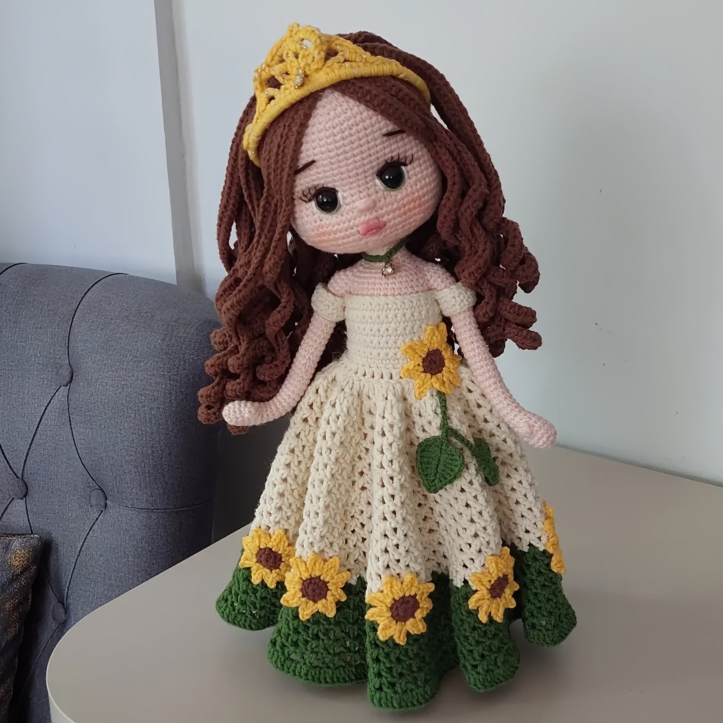 1pc Floral Long Dress Princess Crochet Handcraft Kit - Beginner Amigrumi Crochet Hook Set - Adult Handicrafts DIY Animal Crochet Set - Comes with a full instructional video - Handcraft Enthusiast Must-Have Crochet Kit - Crochet Kit for Adults Includes Bas