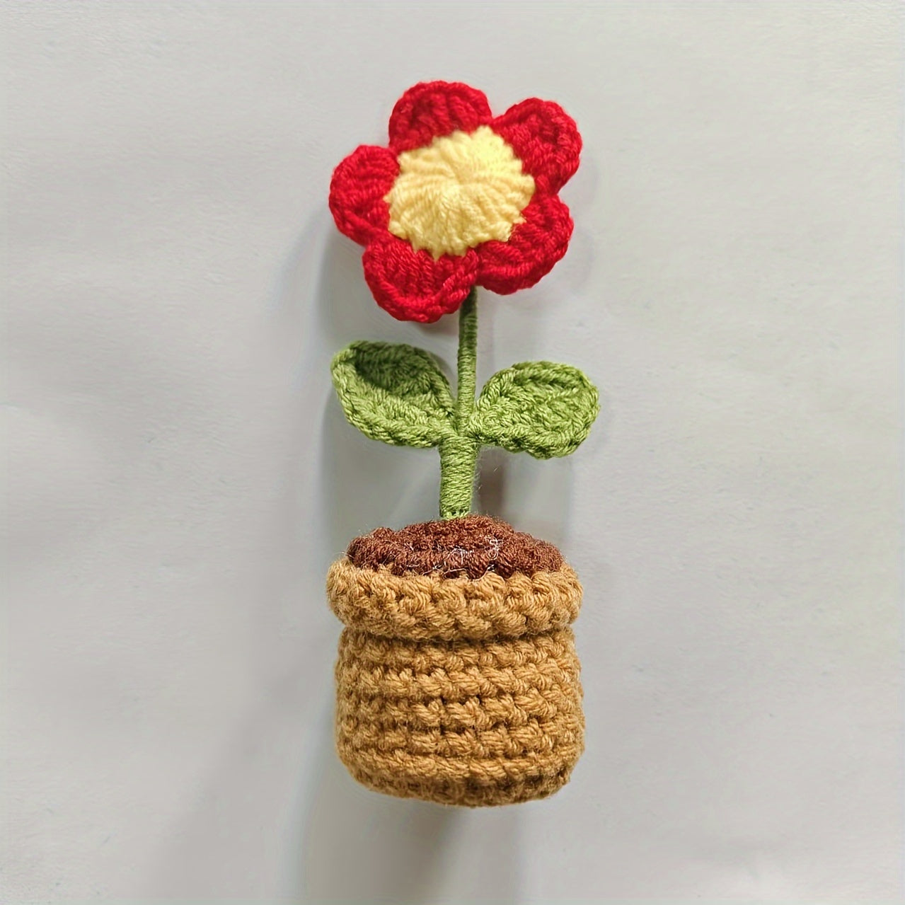 1pc Valentine's Day Gift Heart-Shaped Potted Plant,Hand-woven Artificial Flower Decoration,Home Decor Small Ornaments