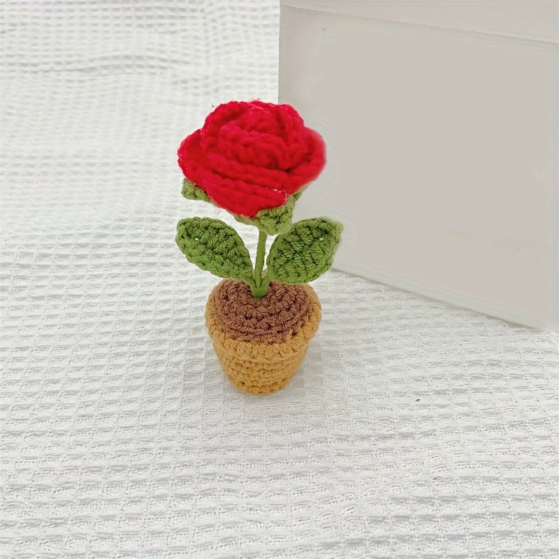 1PC Handmade Crochet Mini Potted Rose Tulip Office Decoration Yarn