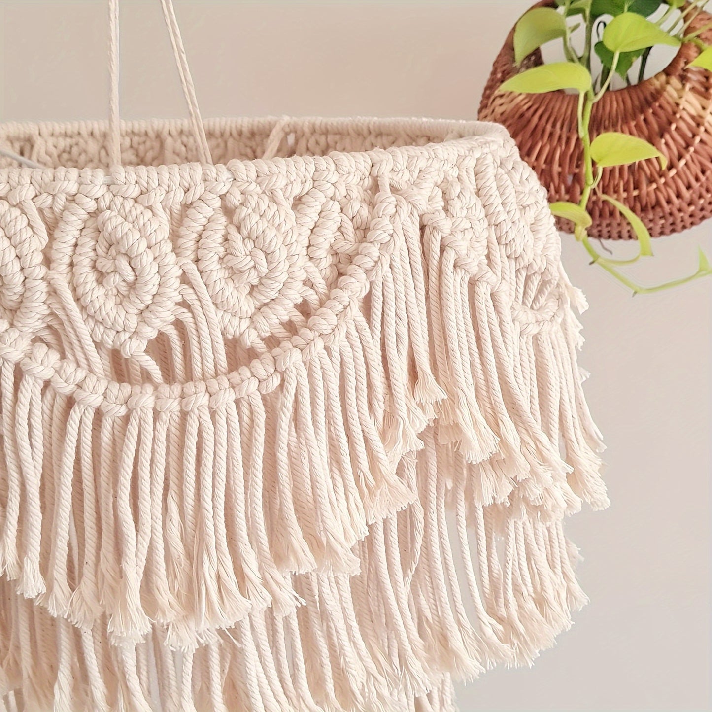Handmade Bohemian Tassel Pendant Lampshade - Art Fabric Decorative Lighting,Exquisite Crochet Design,Easy to Install,No Battery Required,Multifunctional Home Decor,Wireless Lighting Accessories,Edge Curling Art Decoration