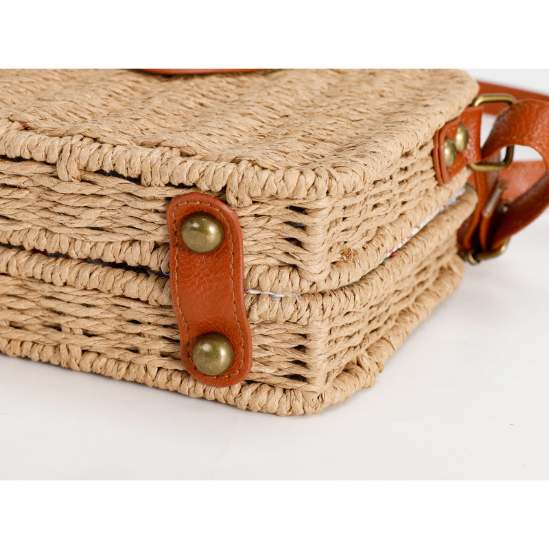 Vintage Mori Style Beige Woven Square Handbag Brown Leather Flip Metal Buckle Lock Commute Leisure Dual-Use Tote Bag