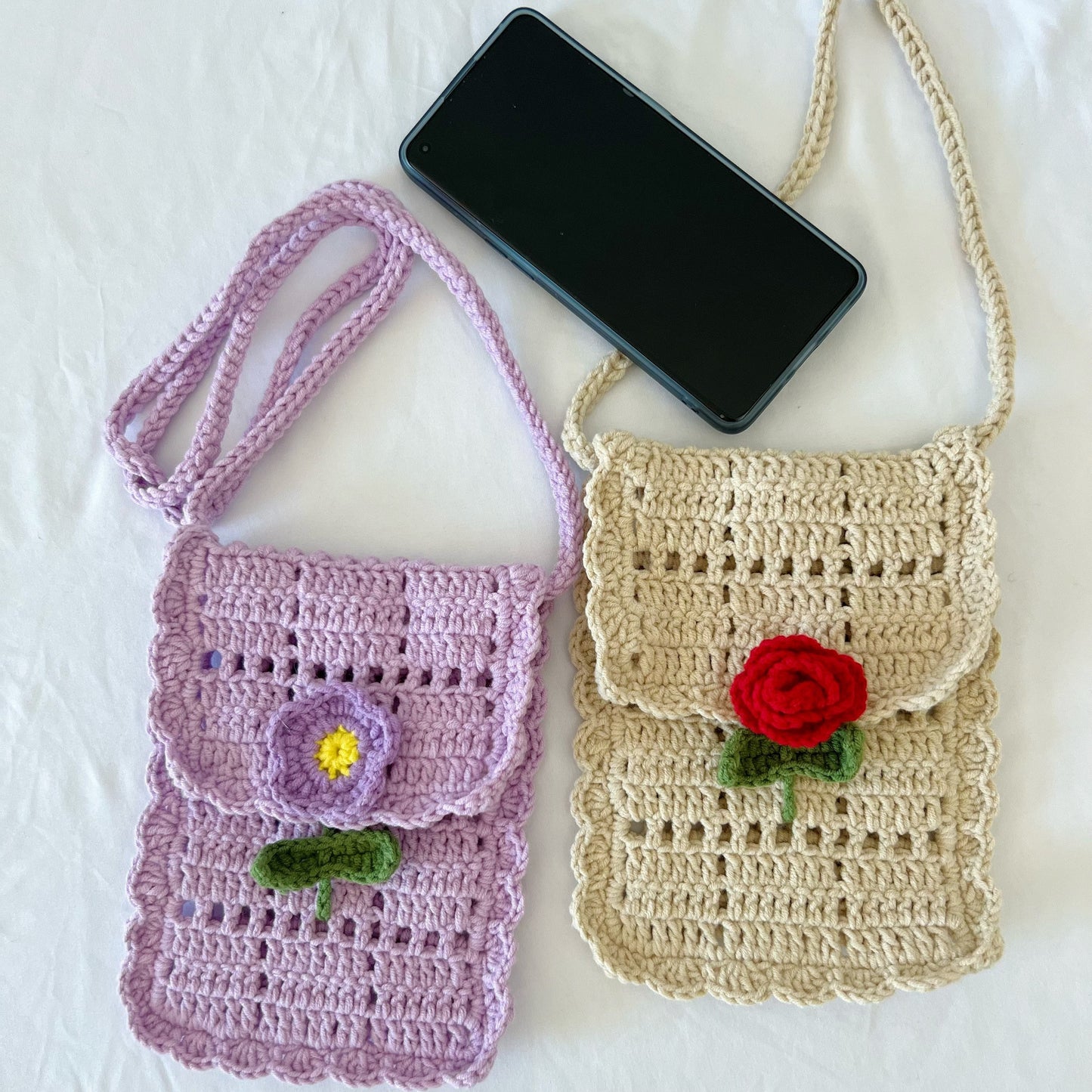 Hand-woven Flower Ladies' Phone Bag 3D Rose Daisy Vintage Lady Style Crossbody Bag Portable for Outings