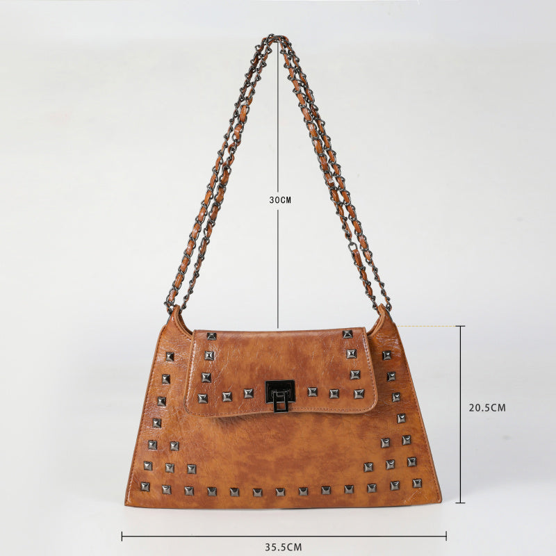 Vintage Punk Style Rivet Chain Shoulder Bag for Women2025New Fashion ins Crossbody Bag Large Capacity Cowhide Crossbody Bag
