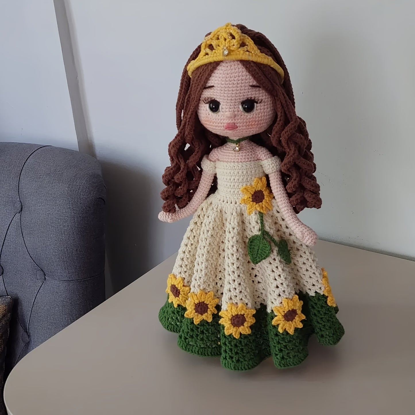 1pc Floral Long Dress Princess Crochet Handcraft Kit - Beginner Amigrumi Crochet Hook Set - Adult Handicrafts DIY Animal Crochet Set - Comes with a full instructional video - Handcraft Enthusiast Must-Have Crochet Kit - Crochet Kit for Adults Includes Bas