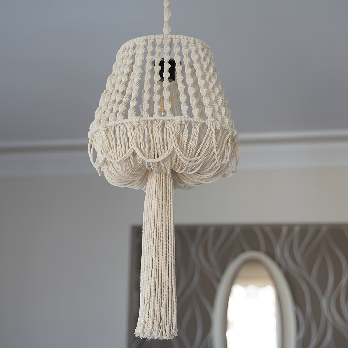 1Pieces Macrame Lampshade Bohemian Style Hanging Pendant Light Decorative Lampshade Minimalist Handwoven Pendant Light Decorative Tassel Lampshade - without Lights