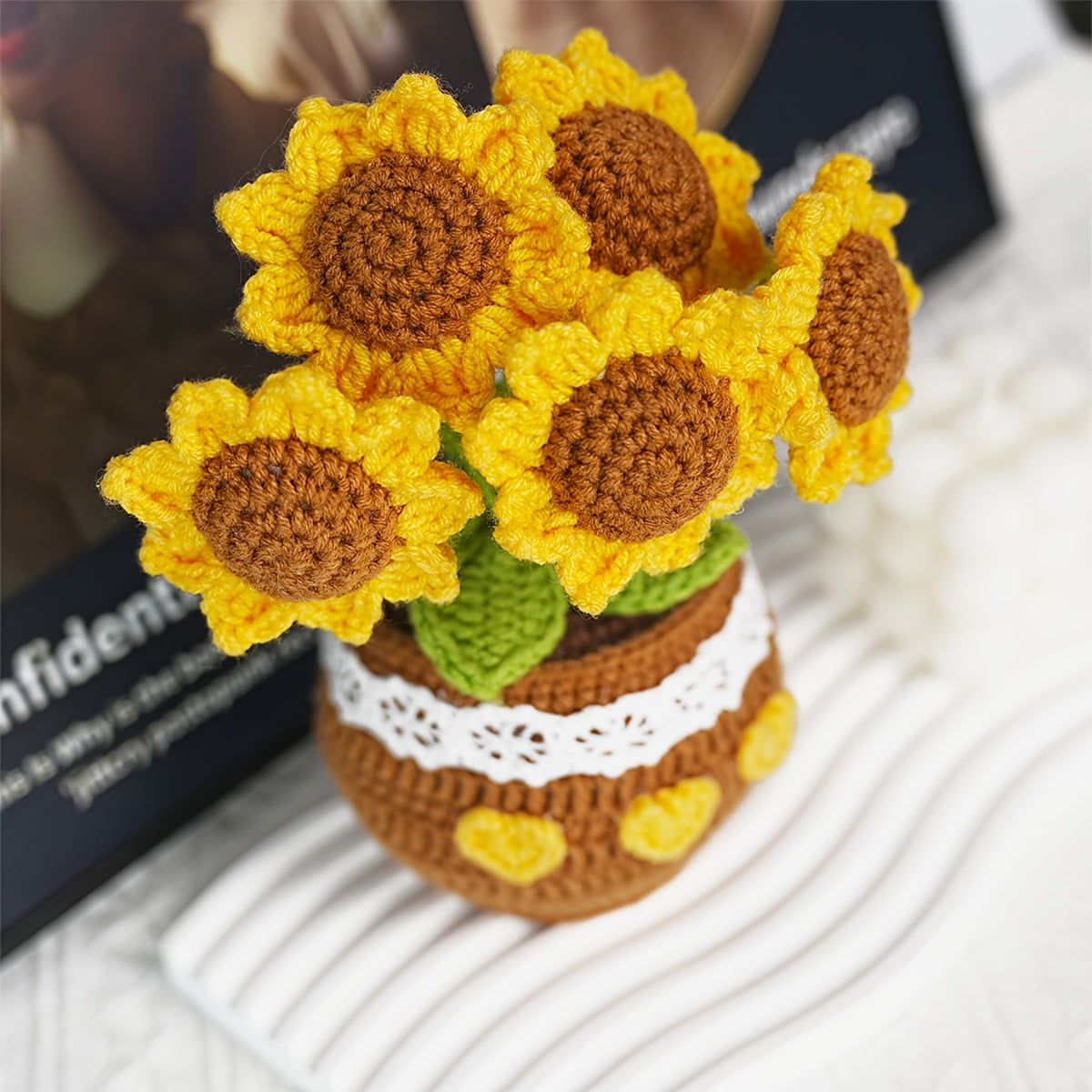 1Handwoven Sunflower Potted Plant Cozy Home Decor,Suitable for Office、Living Room、Bedroom - Gift for Wife、Mother、A thoughtful gift for my girlfriend(Birthday、Christmas、Thanksgiving Day、Valentine's Day)