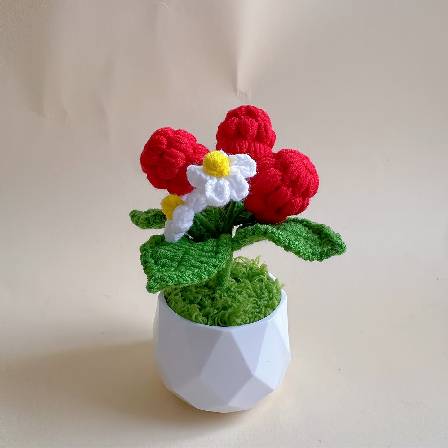 1pc Handwoven Blueberry Covered Plate Artificial Green Plant Potted Plant-Charming Car Dashboard Decoration，Desktop Bedroom Home Decor Very suitable for personal use or as a Valentine's Day gift for friends or girlfriends