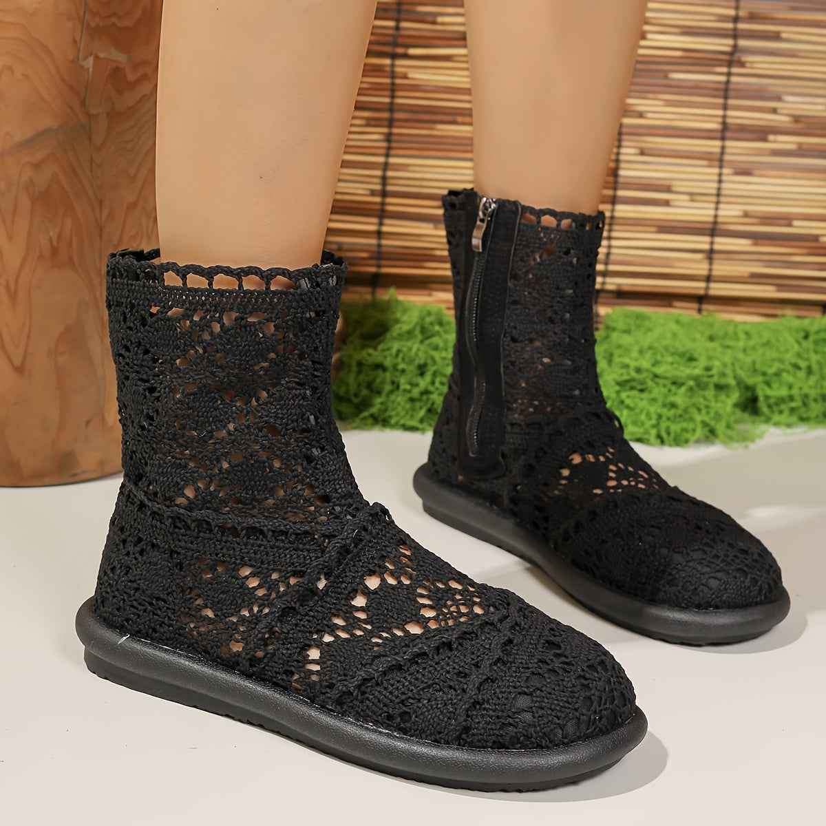 Women'S Elegant Lace-Up Ankle Boots - Breathable Crochet Design, Flat Heel, Zipper Closure, Closed Toe, Summer Fashion Boots for Casual & Formal Outfits, Versatile Footwear, Decorative Lace Detailing