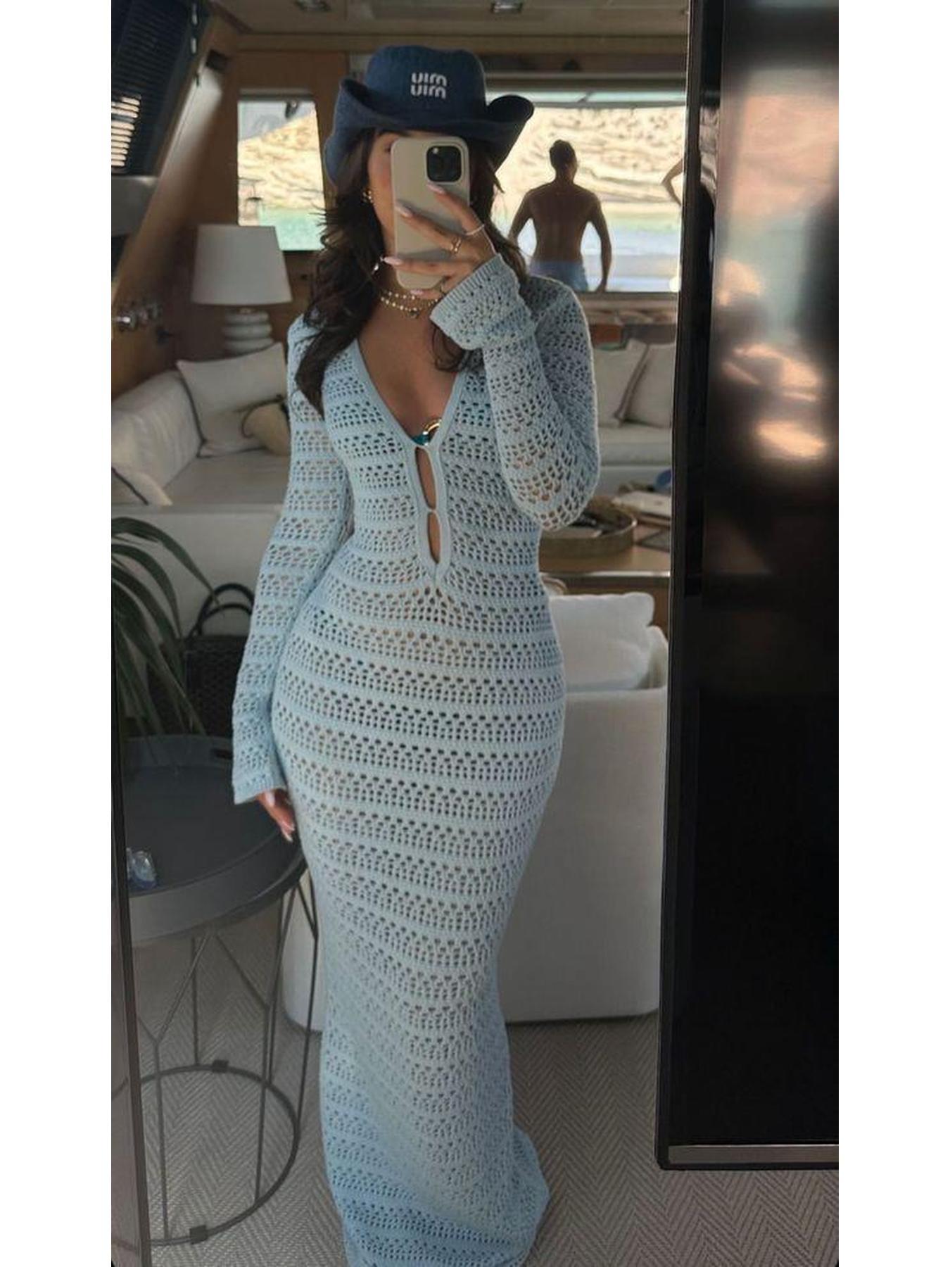 TD24759 European and American Sexy Vacation Beach Bikini Cover-Up with Hollow-Out Deep V Backless Long Skirt