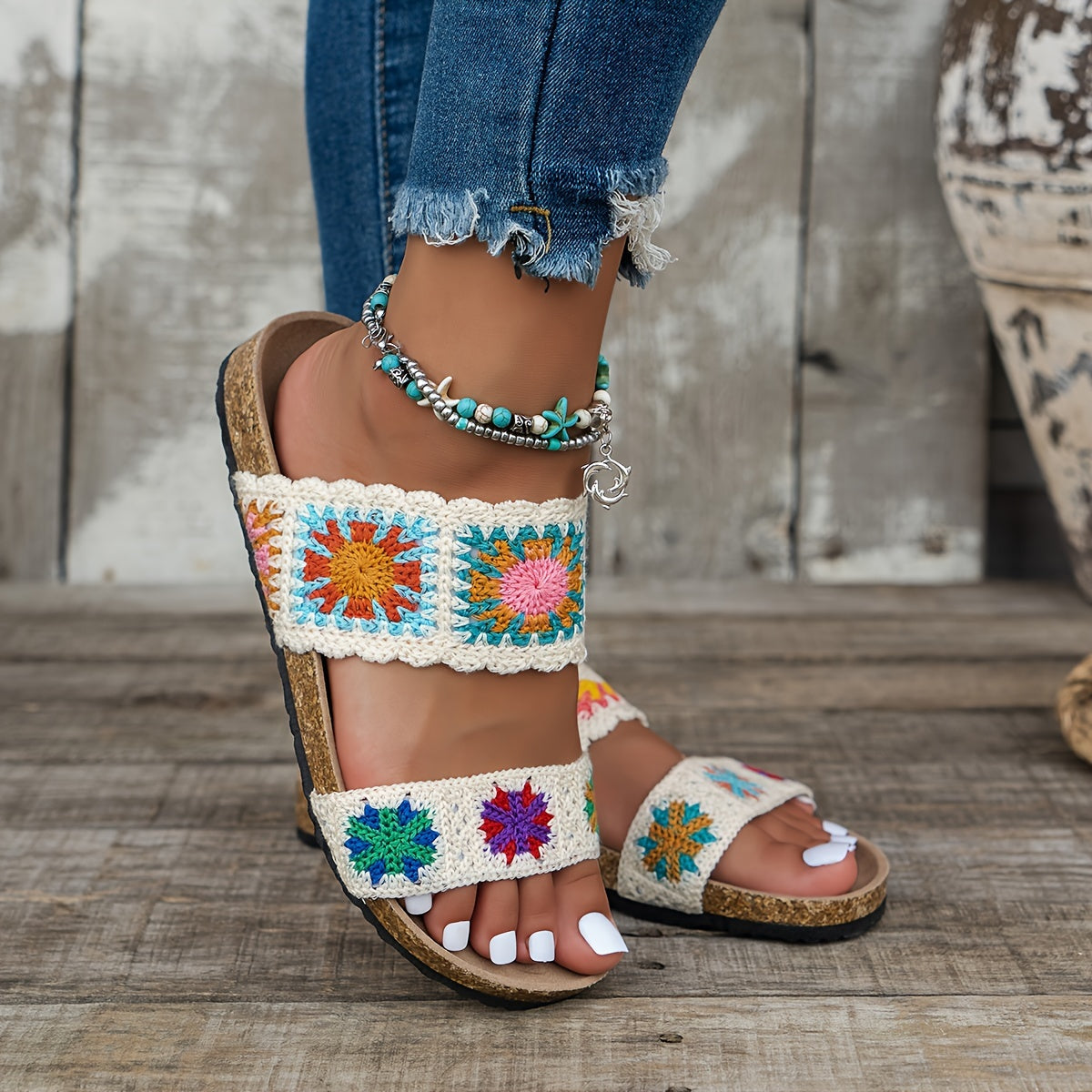 Women's Black Apricot Knitted Cute Floral Double-V Straps Round Toe Open-Toe Slip-On Fashionable Versatile Flat Slippers with Non-Slip Wear-Resistant Large Size Home Shoes Suitable for Vacation Travel Bohemian Style Sandals