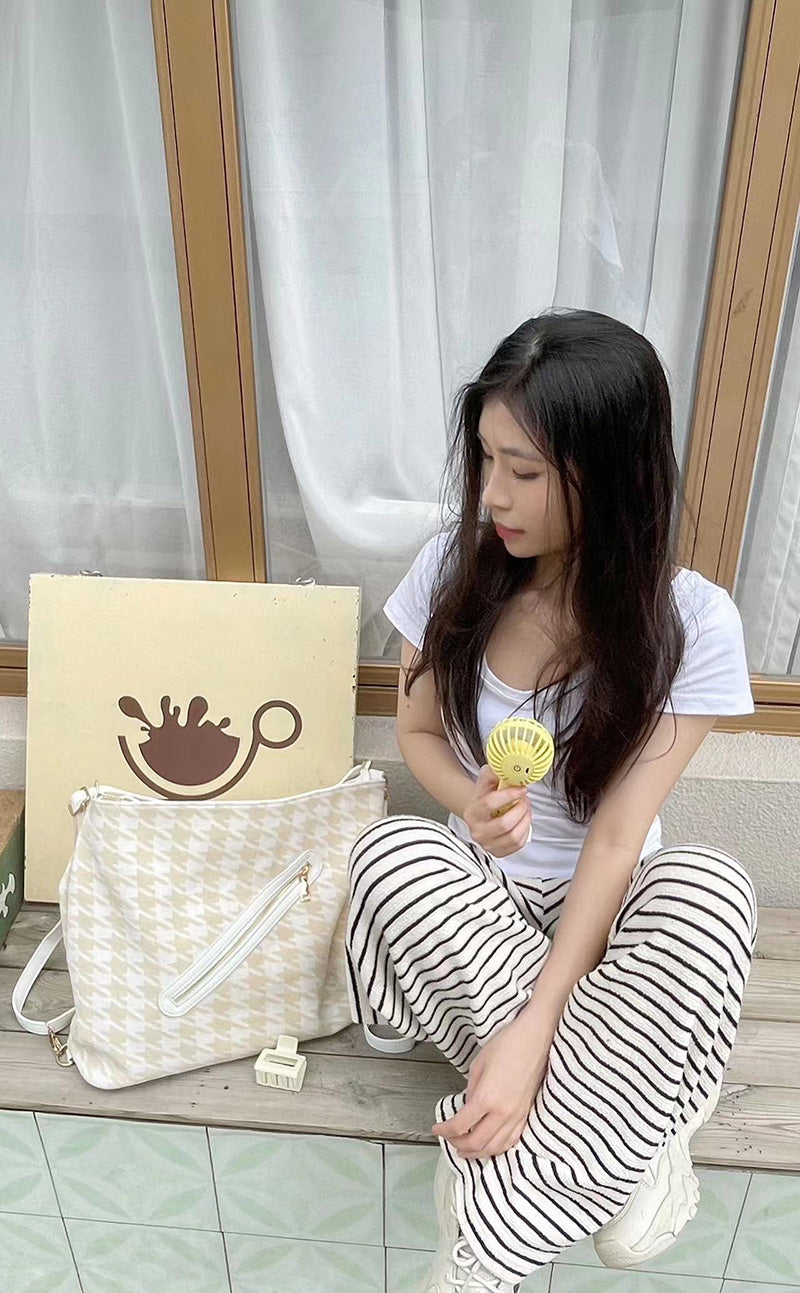Houndstooth Retro Shoulder Bag ins Women's Wind Bag2025New Light Luxury Commuter Messenger Bag Beige Fashion