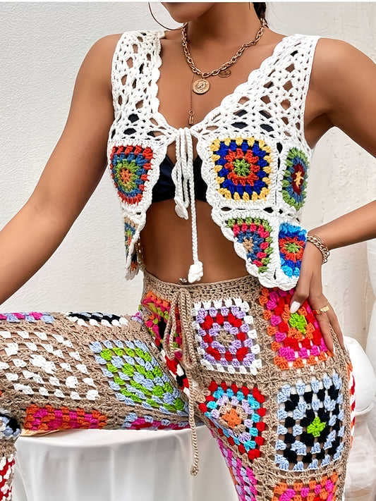 Hand-Crocheted Bohemian Style Vest with Contrasting Colors, Featuring a Vintage Design And Openwork for Outerwear.