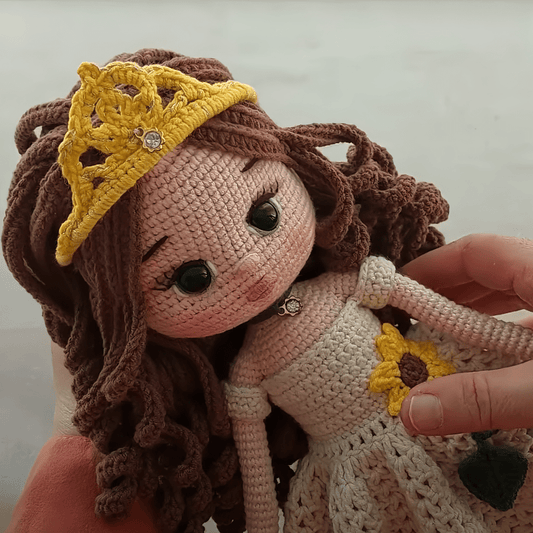 1pc Floral Long Dress Princess Crochet Handcraft Kit - Beginner Amigrumi Crochet Hook Set - Adult Handicrafts DIY Animal Crochet Set - Comes with a full instructional video - Handcraft Enthusiast Must-Have Crochet Kit - Crochet Kit for Adults Includes Bas
